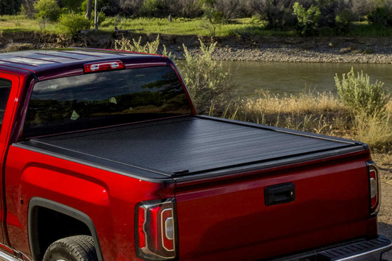 Protecting the Back of Your Pickup: What Do Retractable Tonneau Covers ...